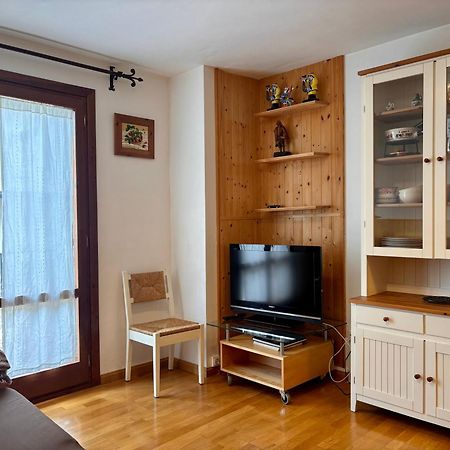 Bpirineos-Las Plazas Бенаске Екстер'єр фото